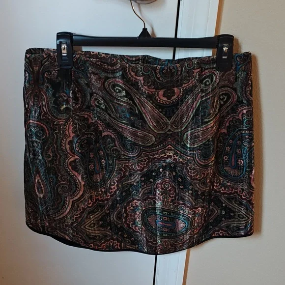 Zara Multicolor Paisley Mini Skirt - Picture 2 of 4
